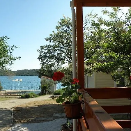 Lodge Paulina *